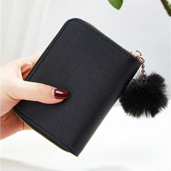 ⚠️Clearance Black Heart Fashion Wallet With Tassel - Picture 6 of 6